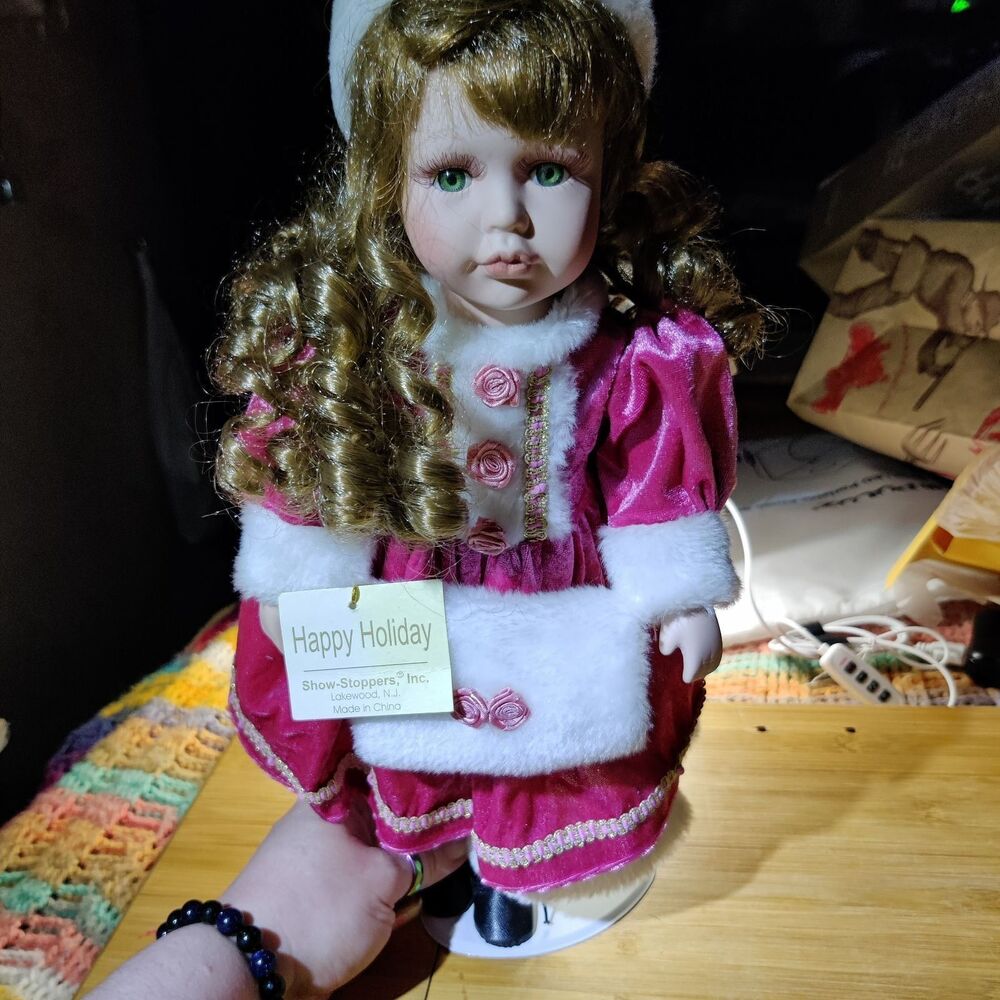 Show Stoppers Christmas Porcelain Doll S